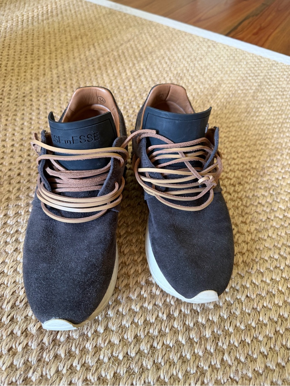 ESSEUTESSE FRINGE LEATHER SNEAKER Black 36